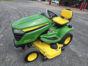 USED 2016 John Deere X390