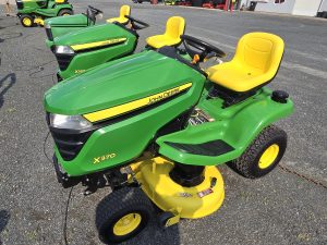 2018 John Deere X370