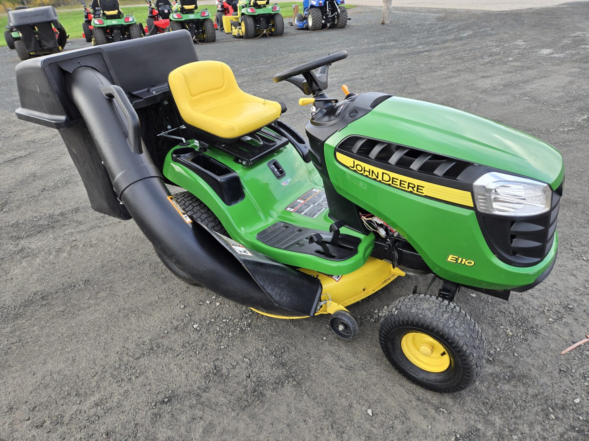 2020  JD E110